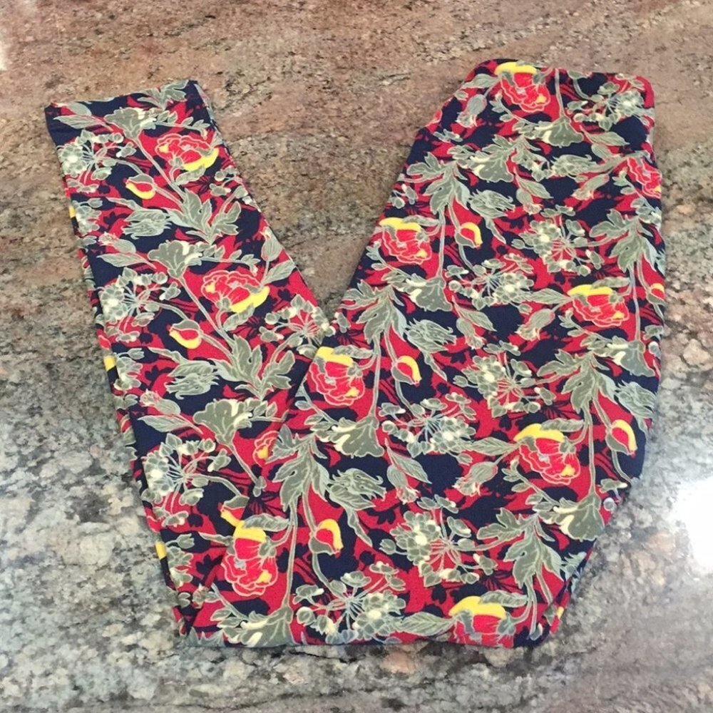 OS NWOT LuLaRoe Leggings F04 4657